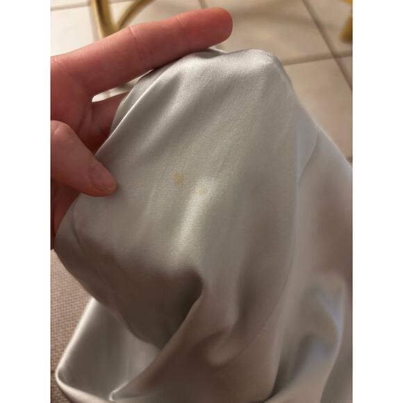 Ann Taylor Silver Grey Satin Wrap Top Sleeveless Blouse Silk Blend Size 4 AS IS - Picture 16 of 16